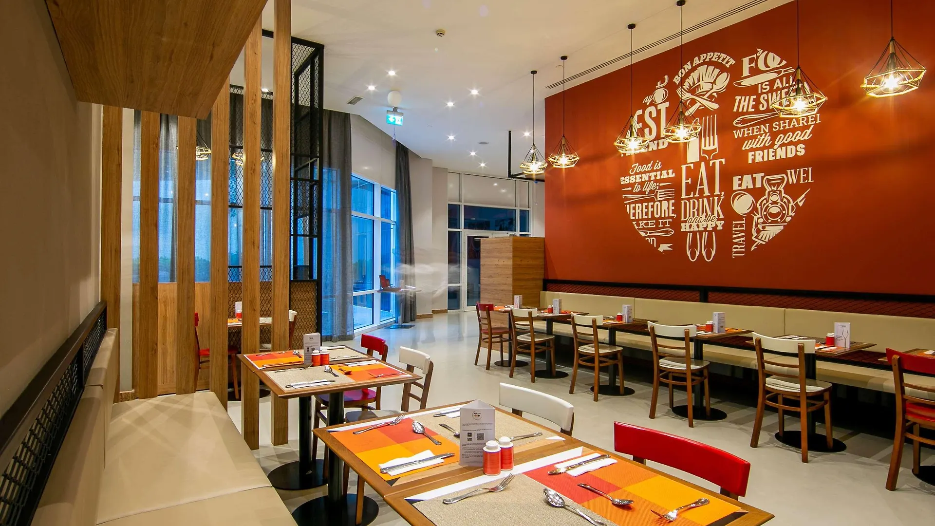 Ibis Al Barsha Hotel Dubai 3*,  Emirados Árabes Unidos